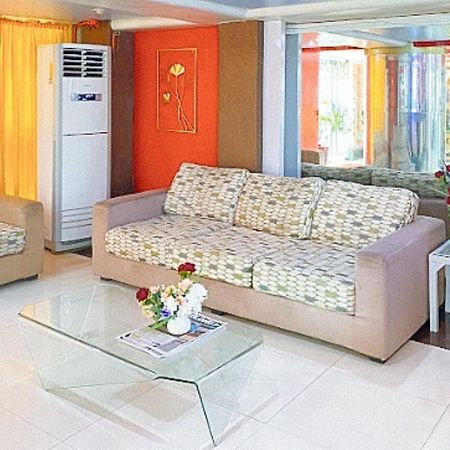 Villa Rosita Hotel Naga City By Reddoorz المظهر الخارجي الصورة