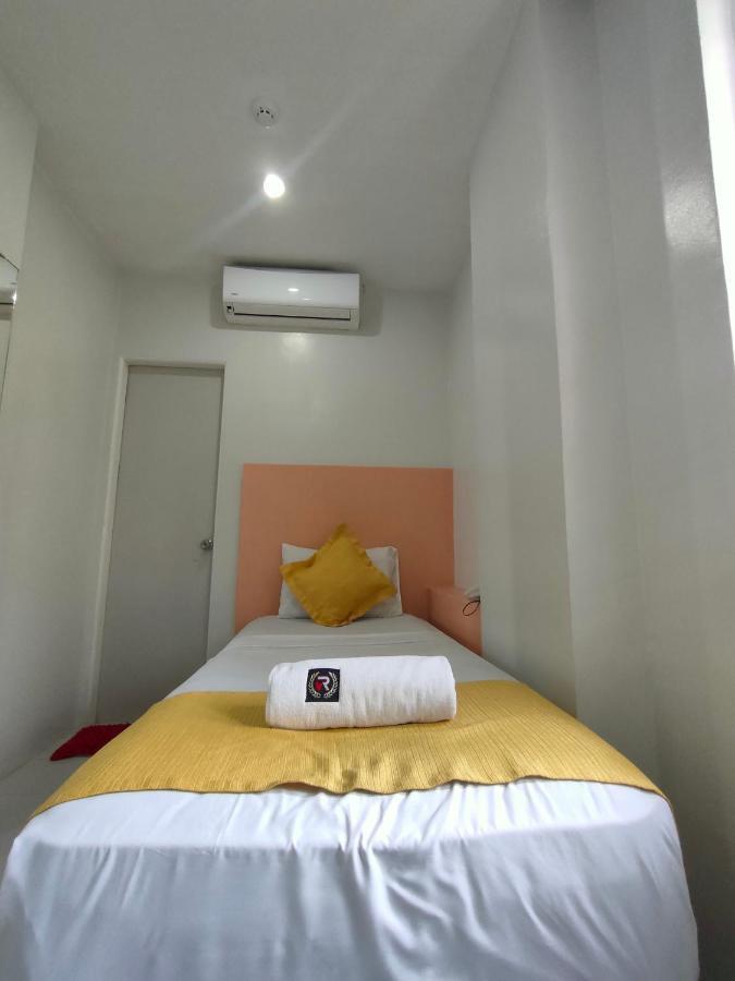 Villa Rosita Hotel Naga City By Reddoorz المظهر الخارجي الصورة
