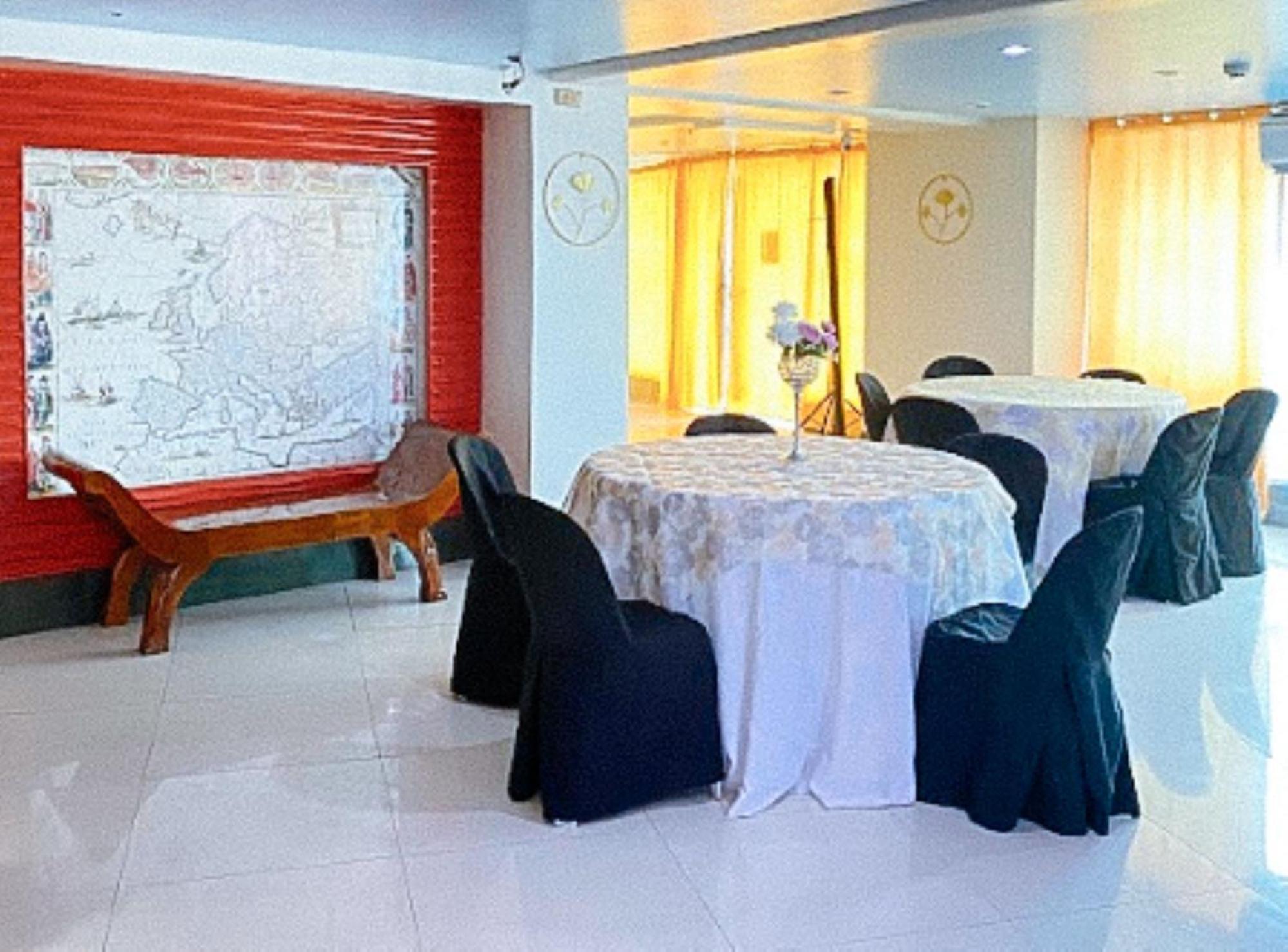 Villa Rosita Hotel Naga City By Reddoorz المظهر الخارجي الصورة
